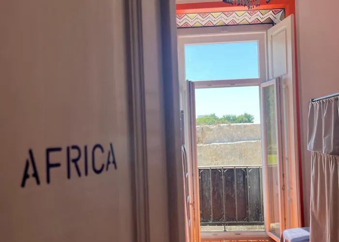 Peniche Hostel * 佩尼契