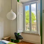 Peniche Hostel * 페니케