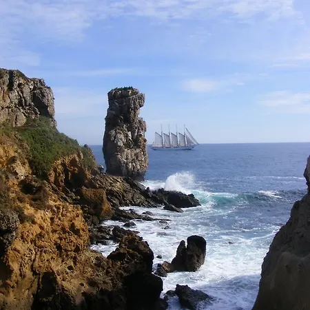 Peniche Hostel * פניש